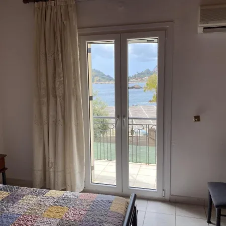 Poseidon Beach Bar Two Bedroom Apartment Apartment *
